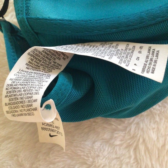 Nike dri-fit racerback aqua/ teal sports bra - Picture 12 of 15